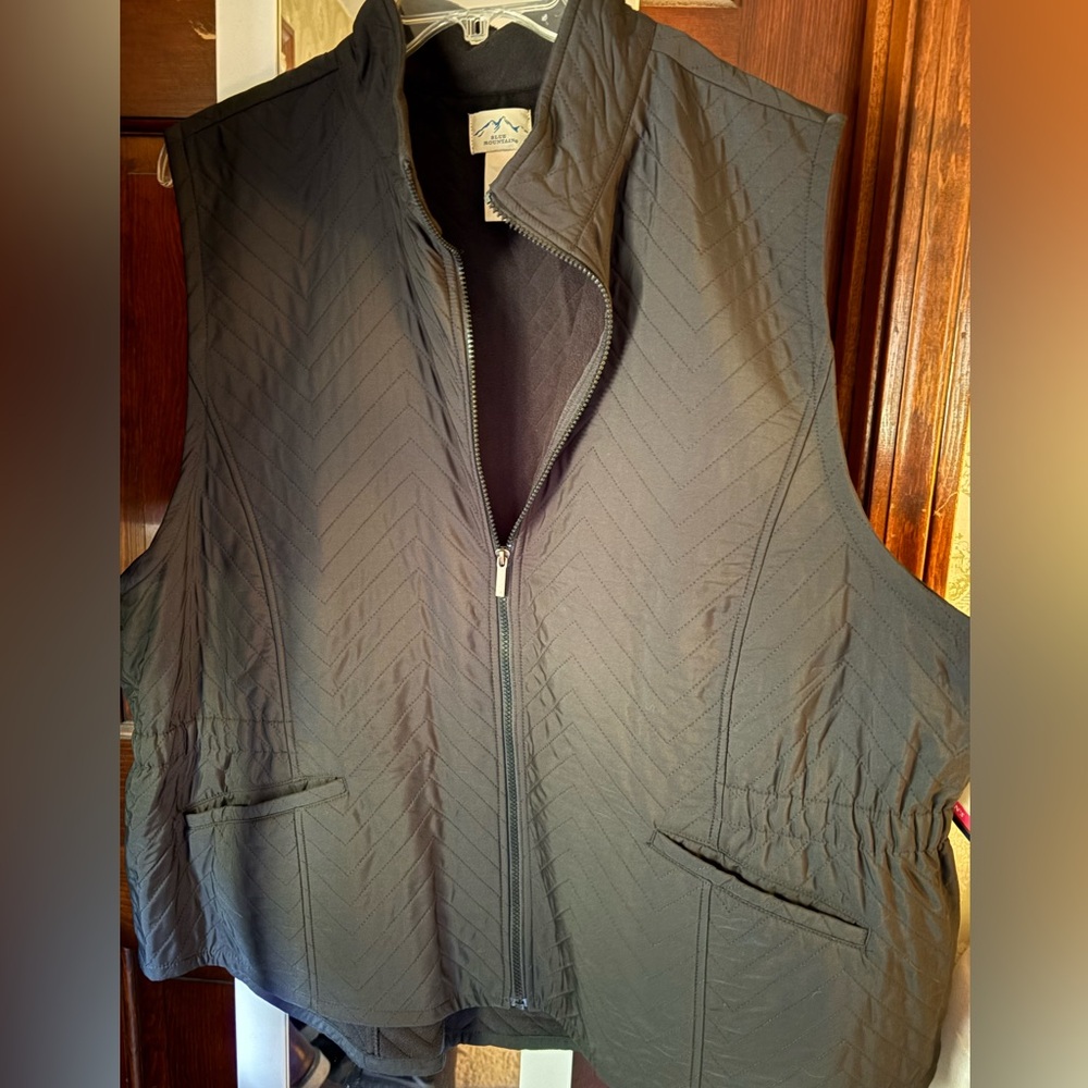 Women’s Vest